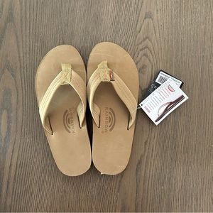 Men’s Rainbows NWT